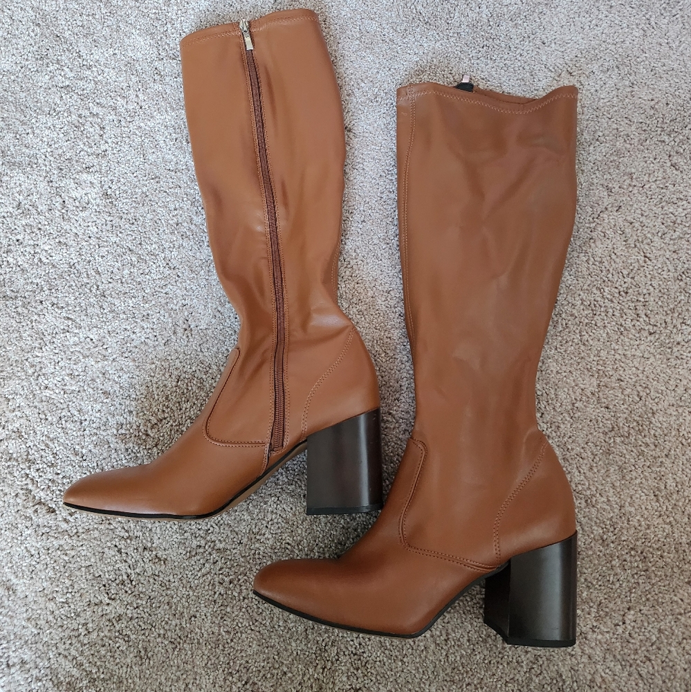 Size 10M Franco Sarto Talfar boot in brown